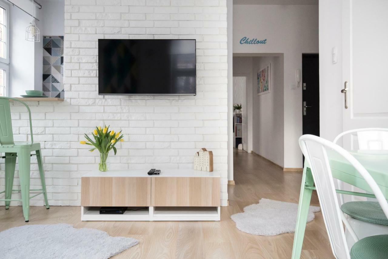 Apartament Mietowy | Chill And The City Apartments グダニスク エクステリア 写真